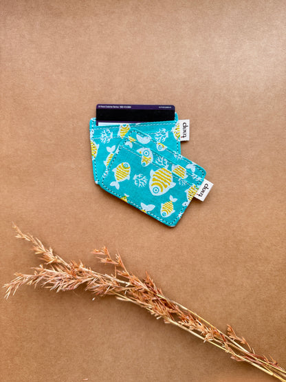 Blue Tropics Pastures Card Holder – Slim, Stylish & Smartly Functional