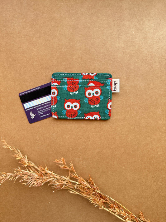 Jolly Hoots Pastures Card Holder – Slim, Stylish & Smartly Functional