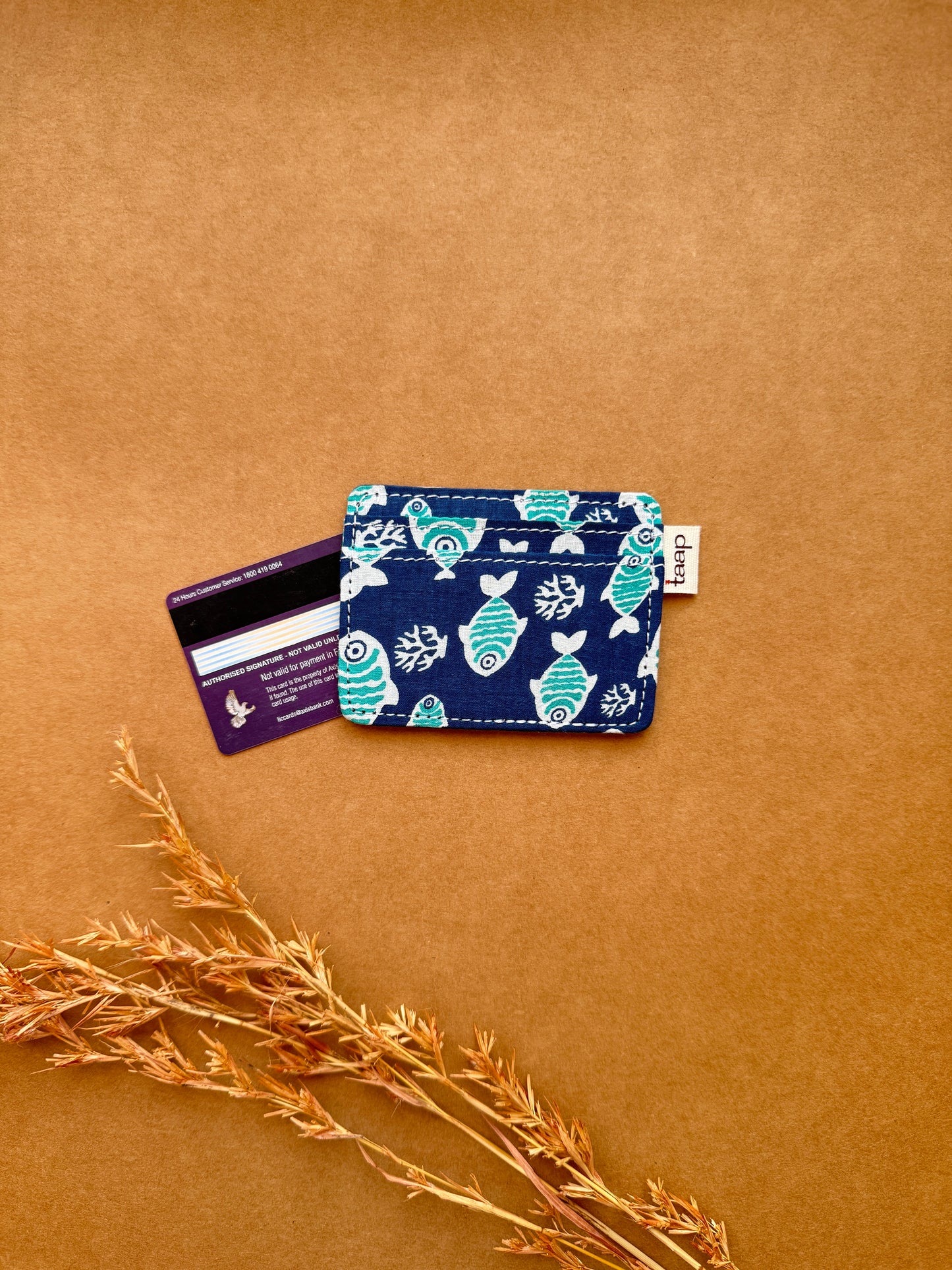 Midnight Reef Pastures Card Holder – Slim, Stylish & Smartly Functional