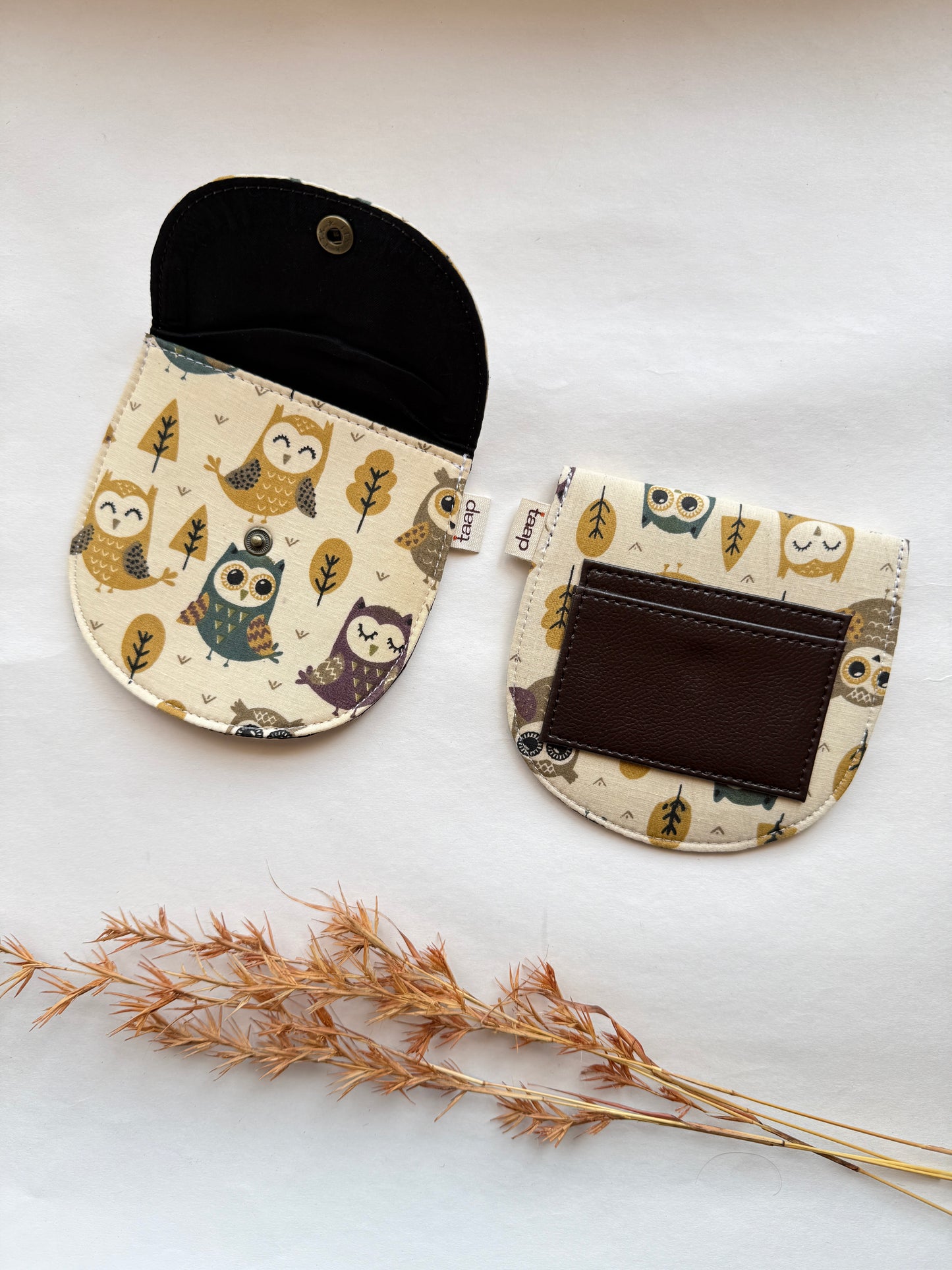 Sage Forest Owl Money Pouch – Pocket-Sized Organizer for Everyday Essentials