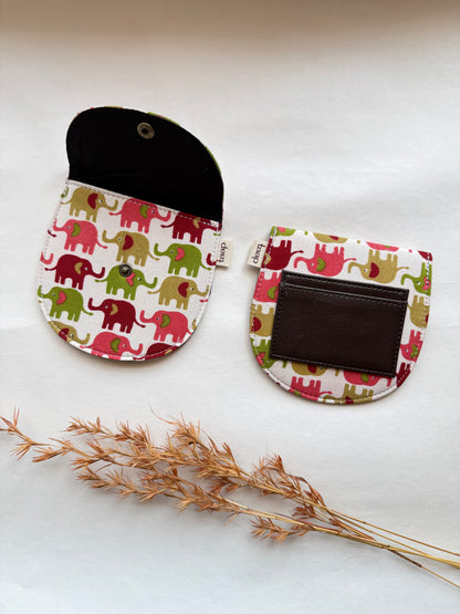 Colourful Herd Money Pouch – Pocket-Sized Organizer for Everyday Essentials