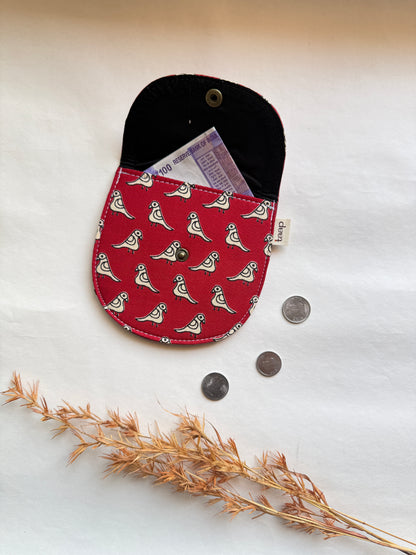 Red Perch Money Pouch – Pocket-Sized Organizer for Everyday Essentials