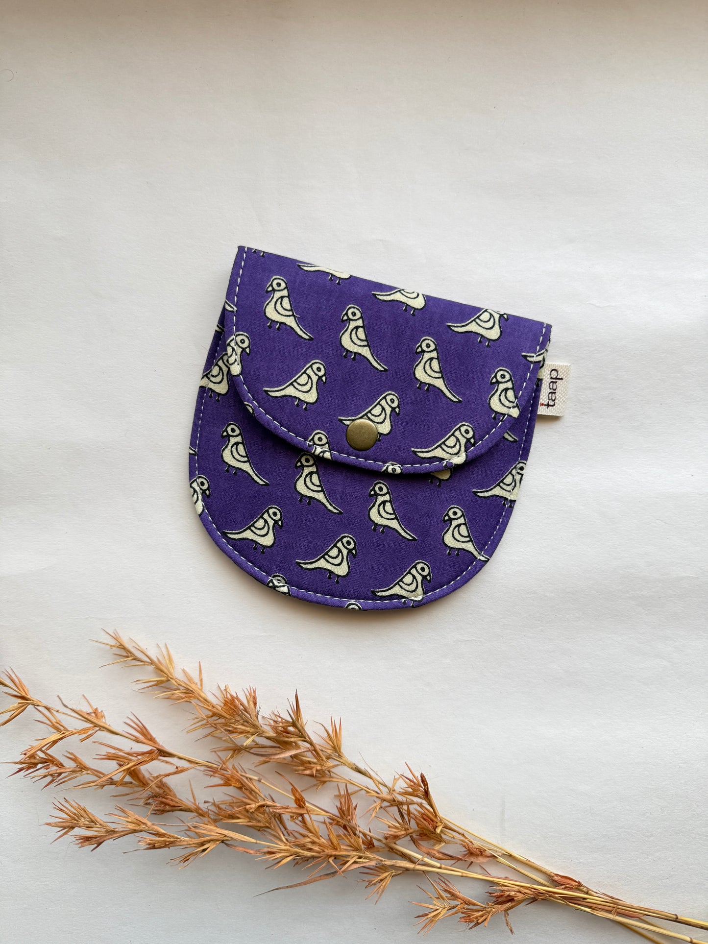 Purple Perch Money Pouch – Pocket-Sized Organizer for Everyday Essentials