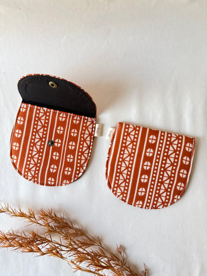 Terracotta Trails Money Pouch – Pocket-Sized Organizer for Everyday Essentials