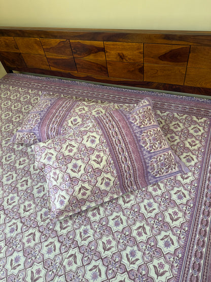 Lilac Lattice Pure Cotton King Size Bedsheet Set with 2 Pillow Covers (108”*108”)