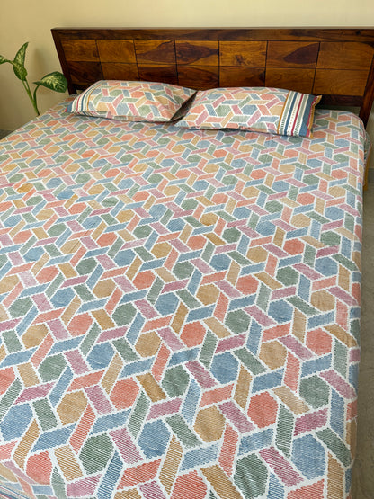 Geometric Harmony Pure Cotton King Size Bedsheet Set with 2 Pillow Covers (108”*108”)
