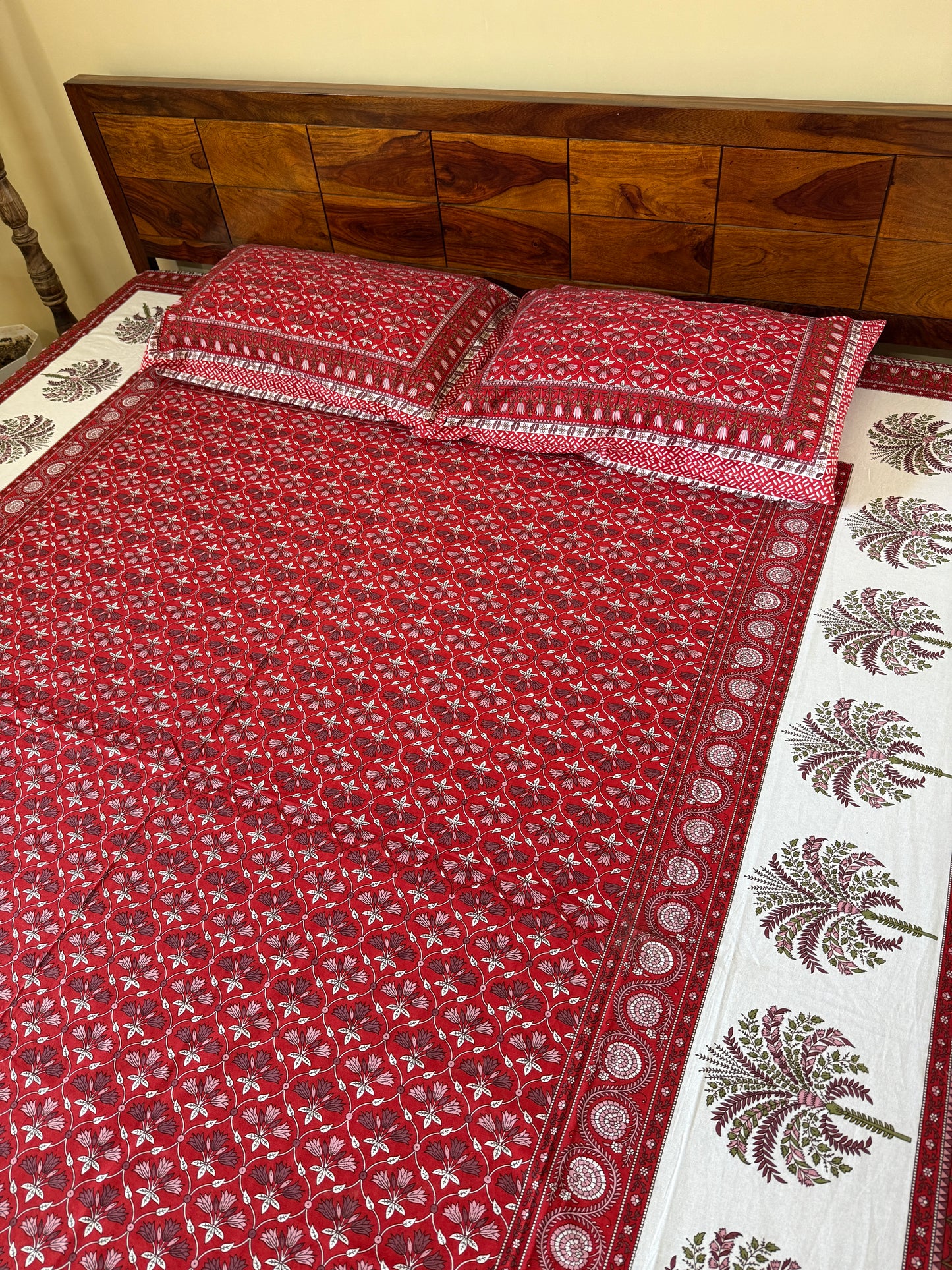 Ruby Canopy Cotton Queen Size Bedsheet with 2 Pillow Covers (100”*108”)