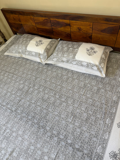 Dewdrop Gey Cotton Queen Size Bedsheet with 2 Pillow Covers (90”*108”)