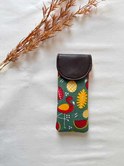 Summer Splash Sunglass Cover – Gentle Guard for Your Shades