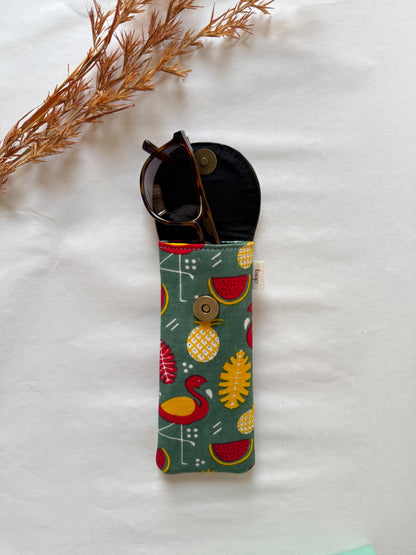 Summer Splash Sunglass Cover – Gentle Guard for Your Shades