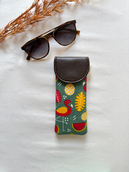 Summer Splash Sunglass Cover – Gentle Guard for Your Shades