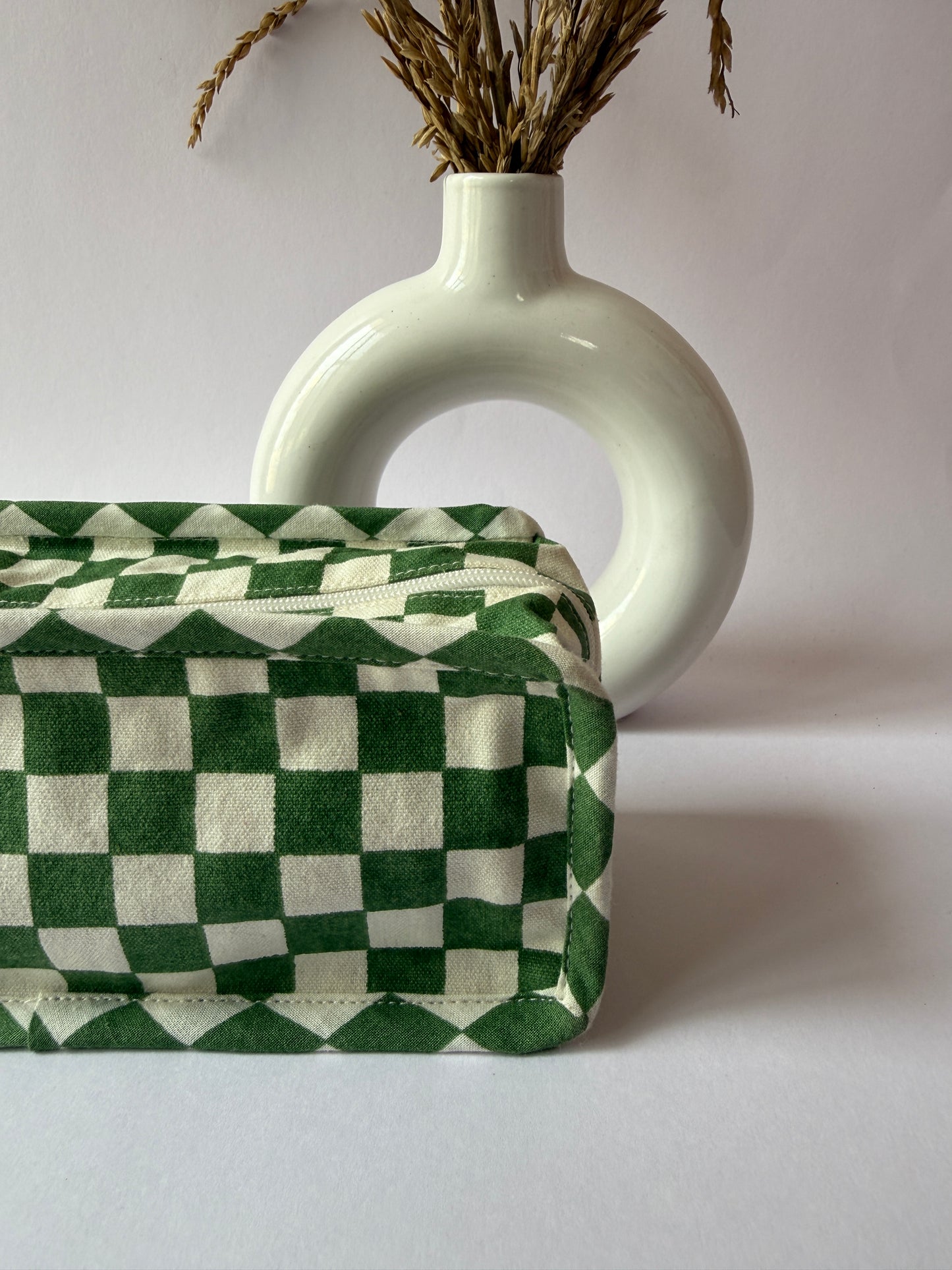 Green Checkered Cotton Canvas Box Pouch – Compact Storage with a Sharp Edge