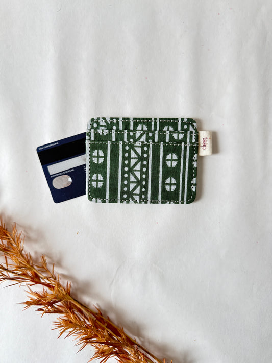 Tribal Moss Card Holder – Slim, Stylish & Smartly Functional