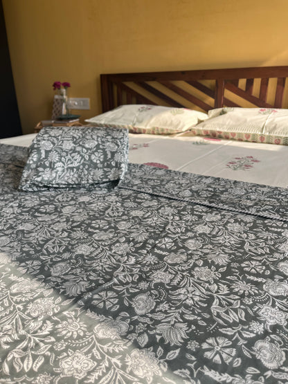 Grey Floral Screen Print Single Bed Dohar (60”*90”)