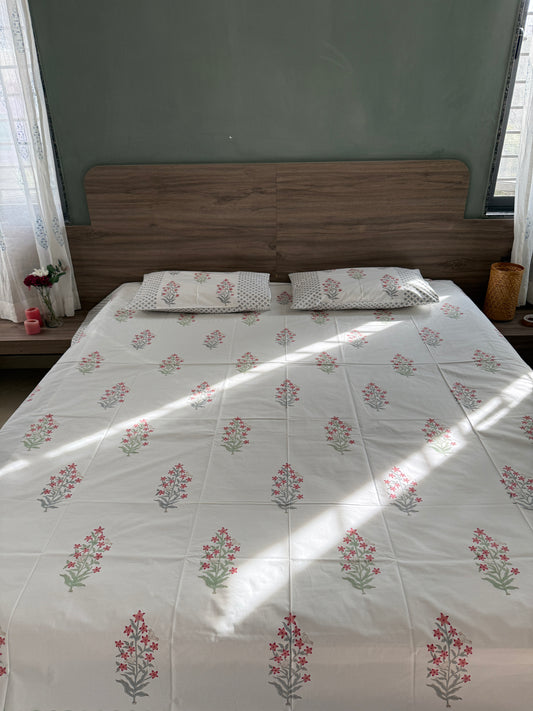 HandBlock Queen Size Bedsheet with 2 Pillow Covers (90”*108”)