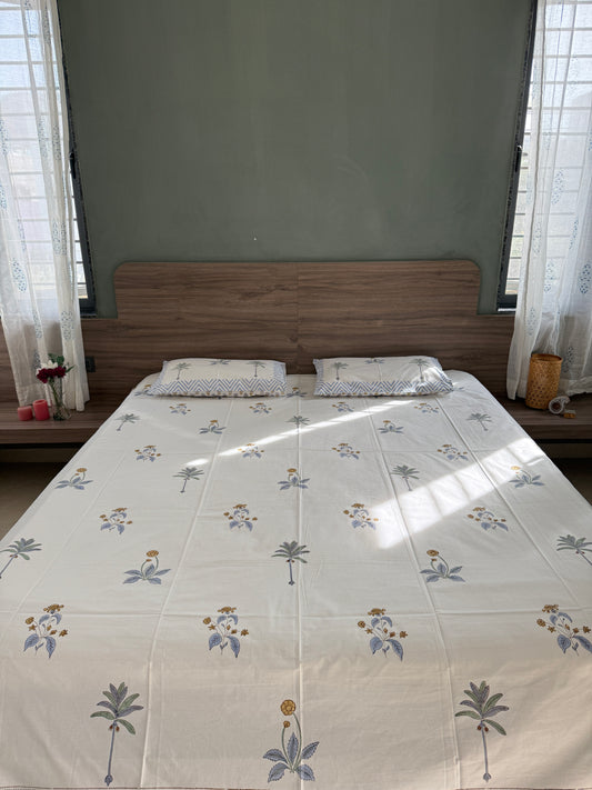 HandBlock King Size Bedsheet with 2 Pillow Covers (108”*108”)