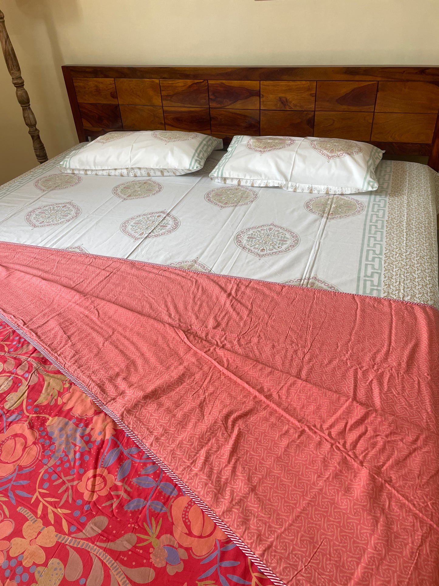Bohomein Floral Soft Mulmul Cotton Screen Printed Double Bed Dohars