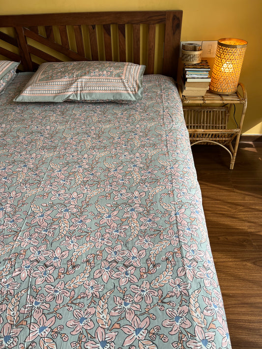 Grey Floral Cotton Queen Size Bedsheet with 2 Pillow Covers (90”*108”)
