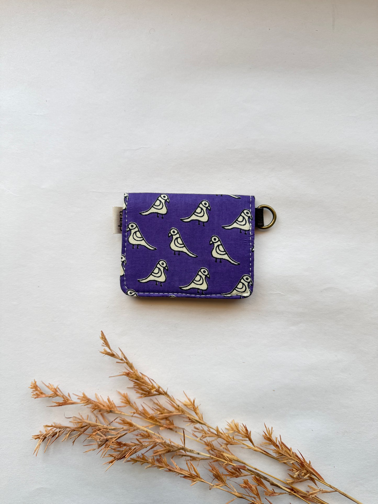 Purple Perch Card Wallet – Compact Security with a Touch of Tradition