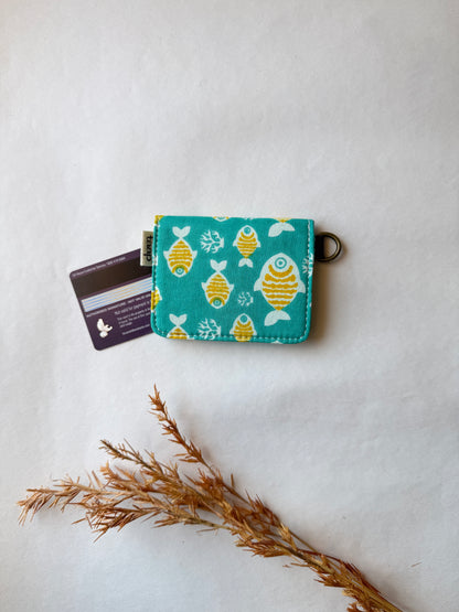 Blue Tropics Card Wallet – Compact Security with a Touch of Tradition