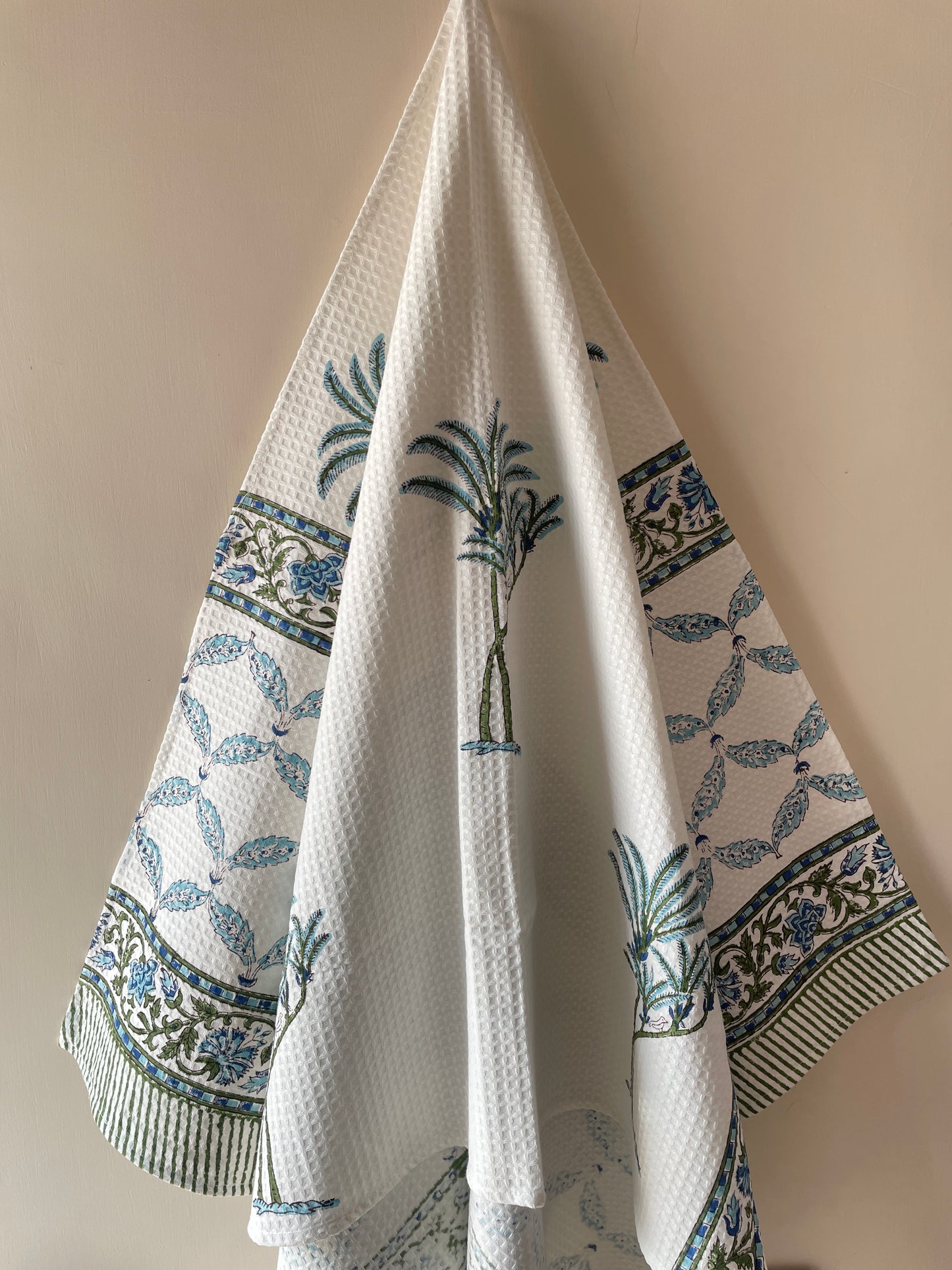 Sanganeri Soak Handblock Cotton Waffle Bath Towe Set ( 1 Bath Towel + 2 Hand Towel)