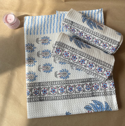 Palm Handblock Cotton Waffle Bath Towe Set ( 1 Bath Towel + 2 Hand Towel)