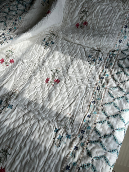 Mughal Print Handblock Single Bed Quilt (60”*90”)