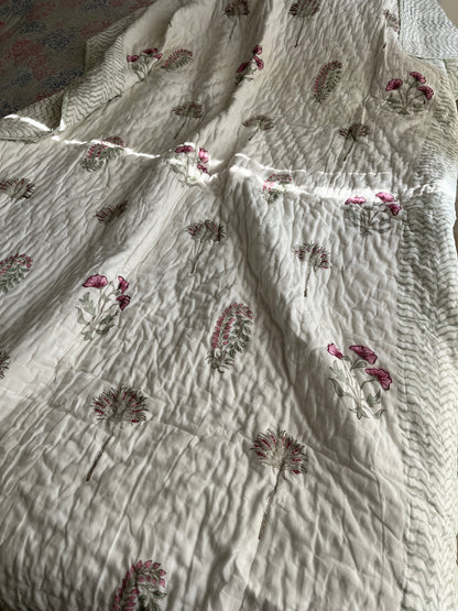 Rossy Handblock Single Bed Quilt (60”*90”)
