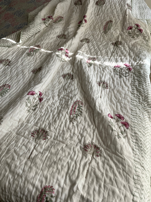Rossy Handblock Single Bed Quilt (60”*90”)