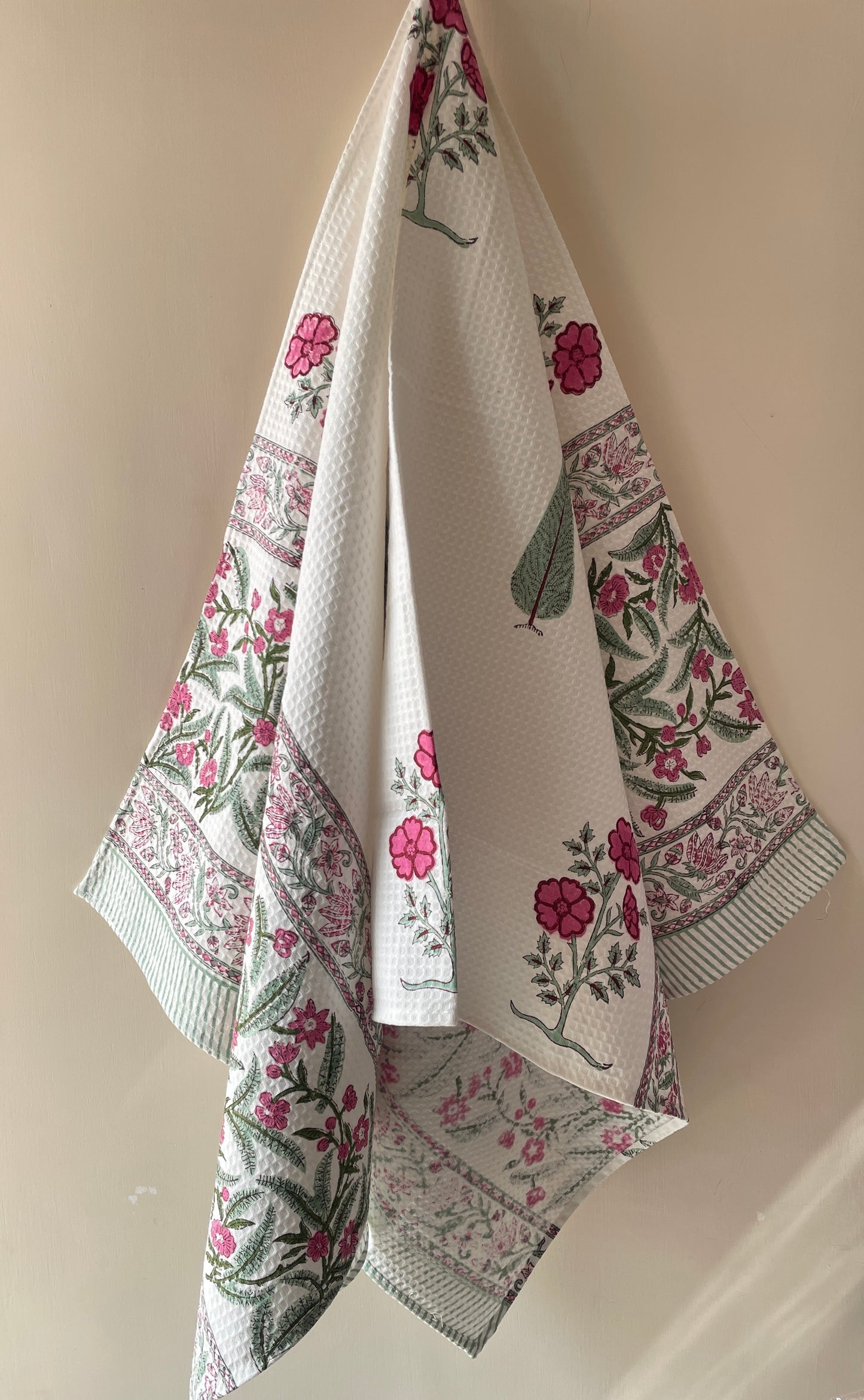 Floral Handblock Cotton Waffle Bath Towe Set ( 1 Bath Towel + 2 Hand Towel)