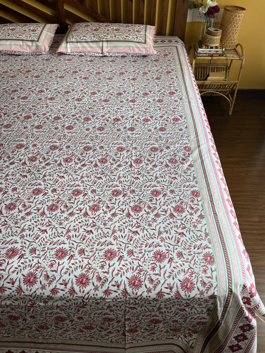 Floral Vintage Cotton Queen Size Bedsheet with 2 Pillow Covers (90”*108”)