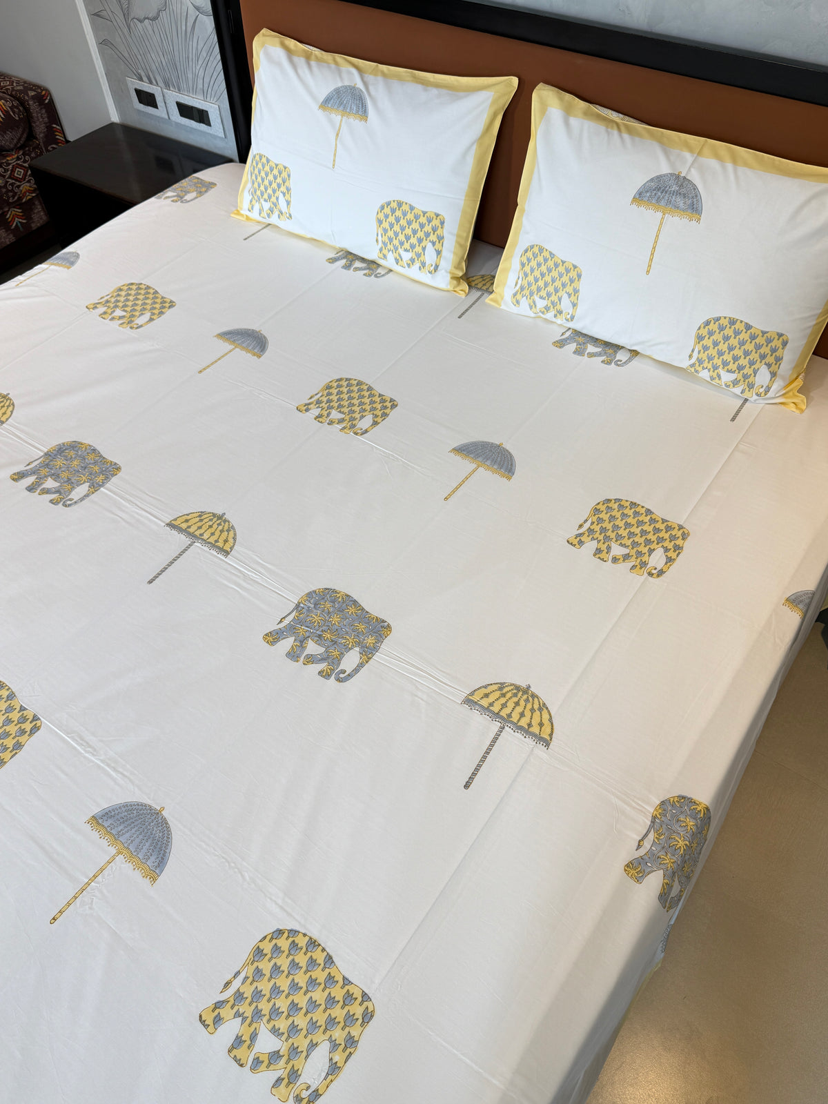 Elephant HandBlock Queen Size Bedsheet with 2 Pillow Covers (90”*108”)