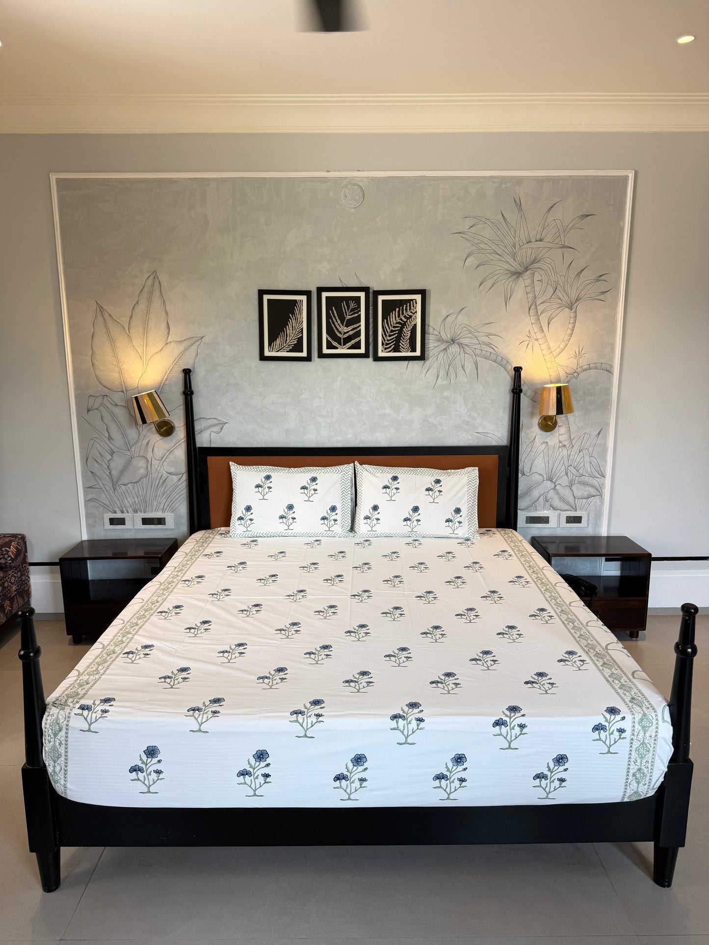 Blue Wildflower HandBlock Queen Size Bedsheet Set with 2 Pillow Covers (90”*108”)