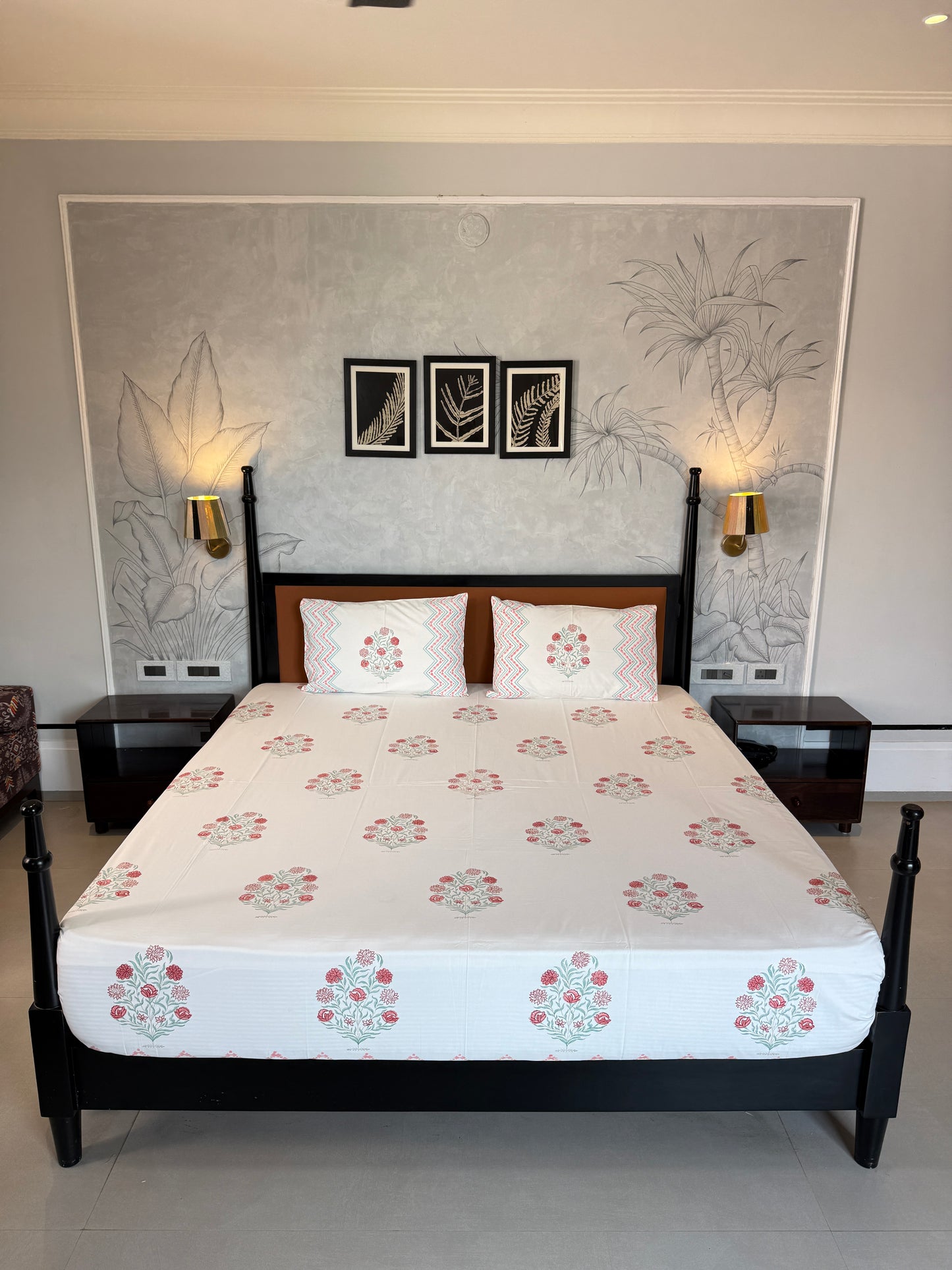 Rose Rhythm HandBlock King Size Bedsheet with 2 Pillow Covers (108”*108”)
