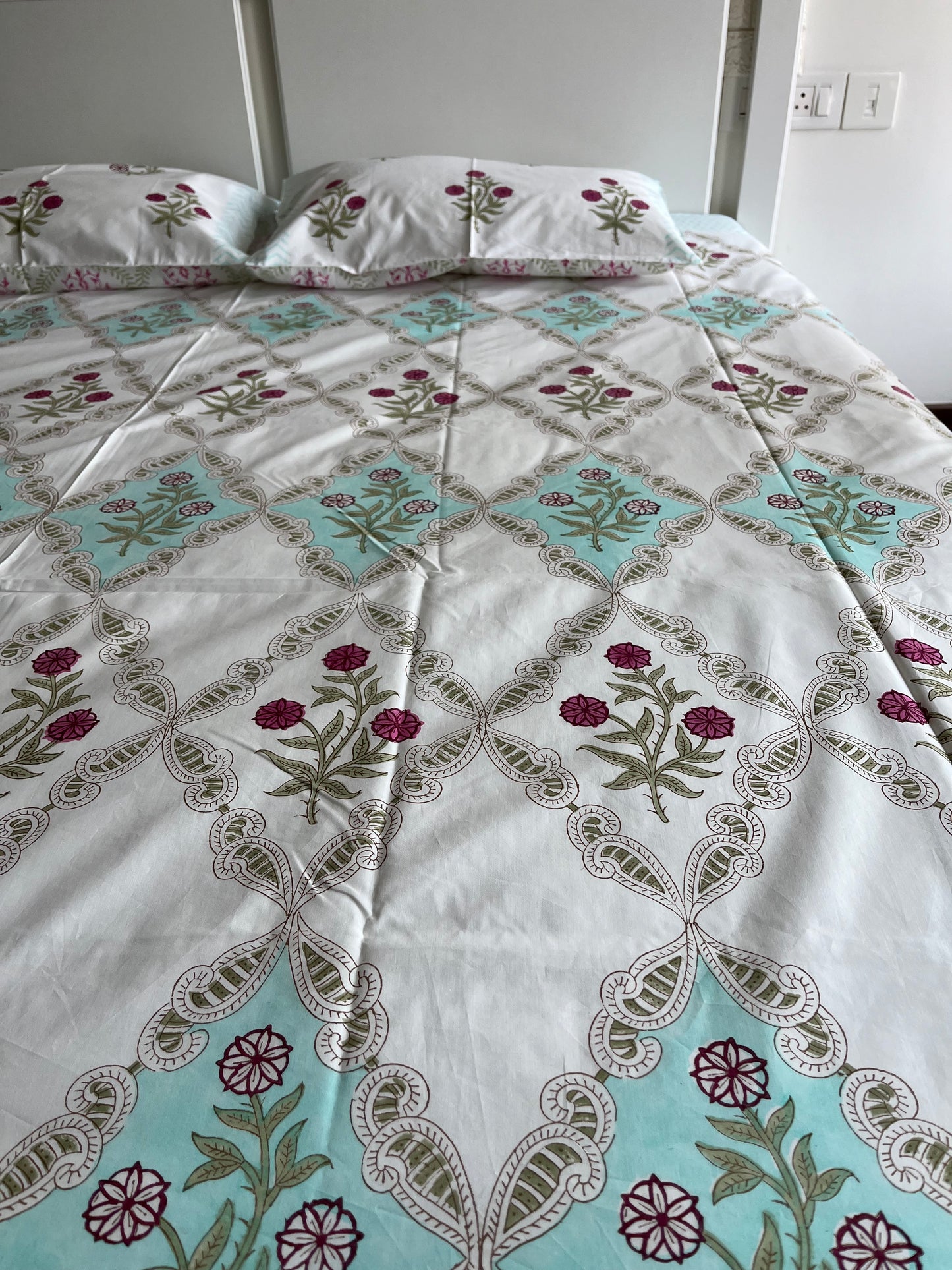 Enchanted Florals HandBlock King Size Bedsheet Set with 2 Pillow Covers (108”*108”)