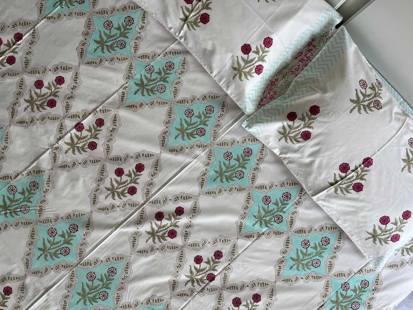Enchanted Florals HandBlock King Size Bedsheet Set with 2 Pillow Covers (108”*108”)