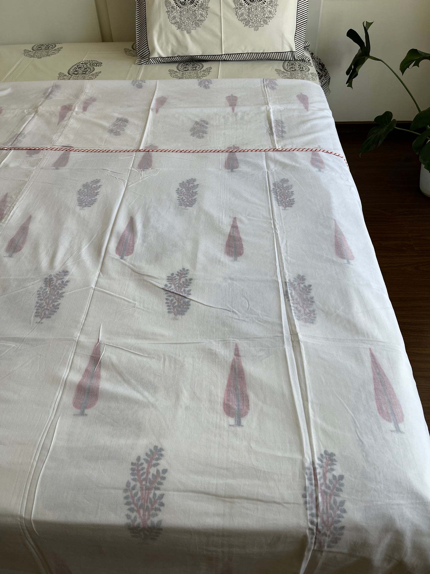 Rustic Pines HandBlock Cotton Single Bed Dohar (60”*90”)