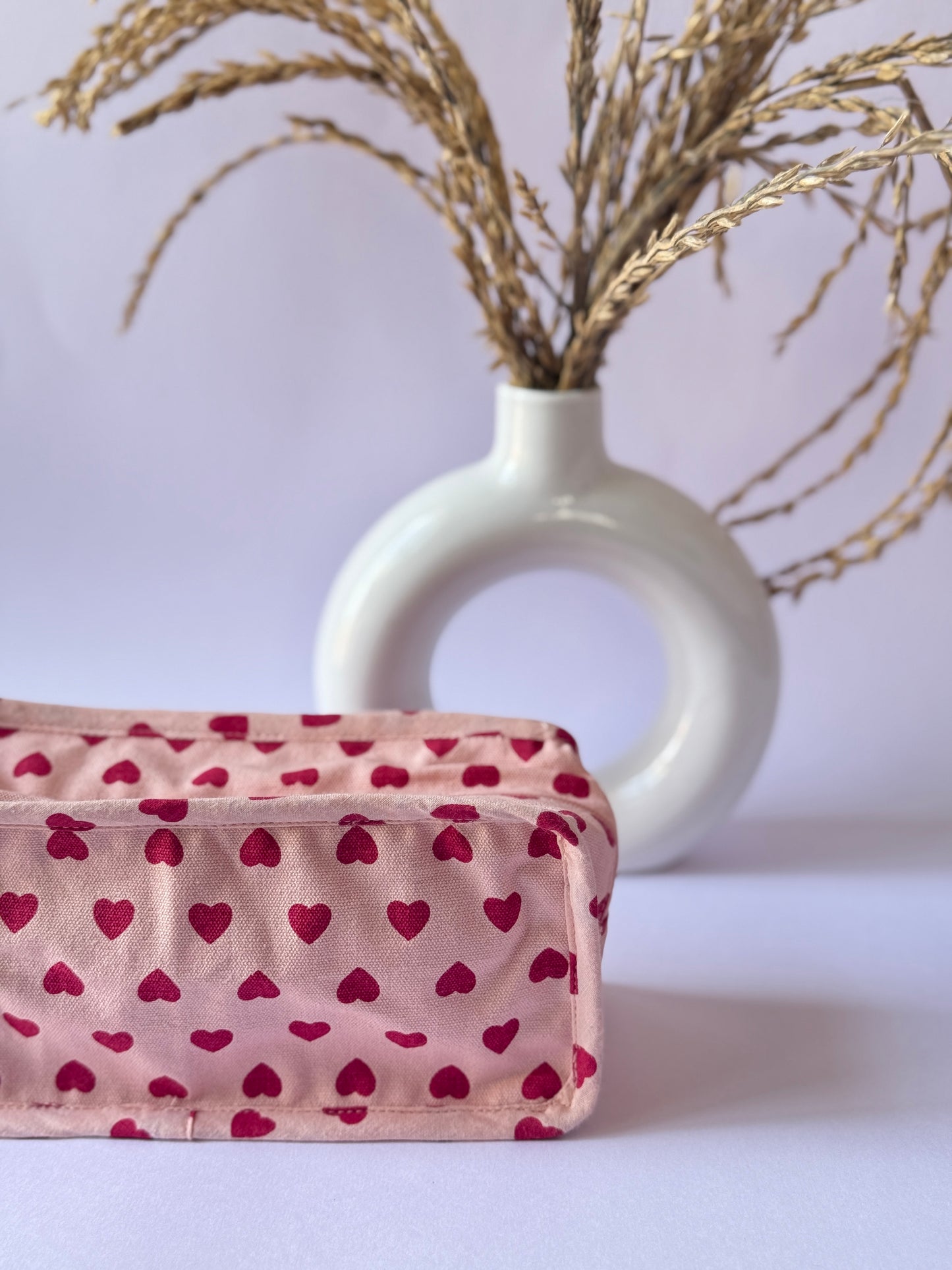 Pink Heart Cotton Canvas Box Pouch – Compact Storage with a Sharp Edge