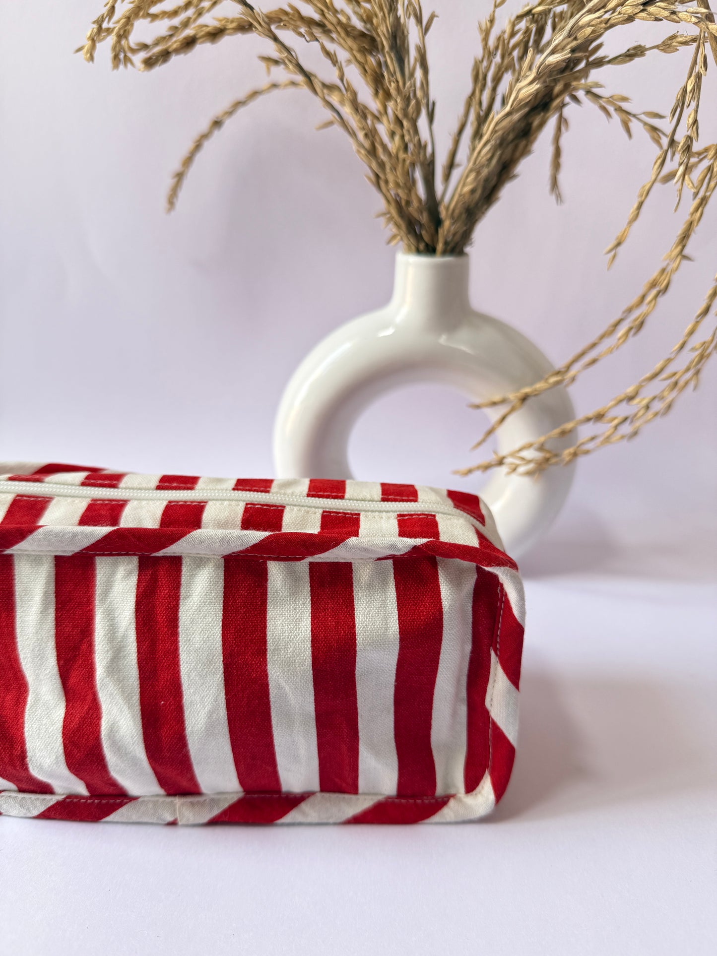 Red Stripes Cotton Canvas Box Pouch – Compact Storage with a Sharp Edge