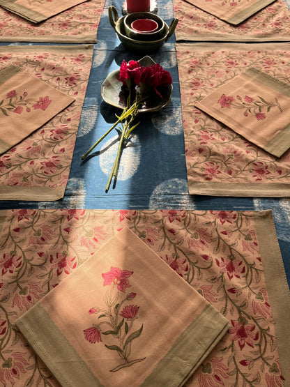 Vintage Charm HandBlock Dining Mat & Napkin Set of 6