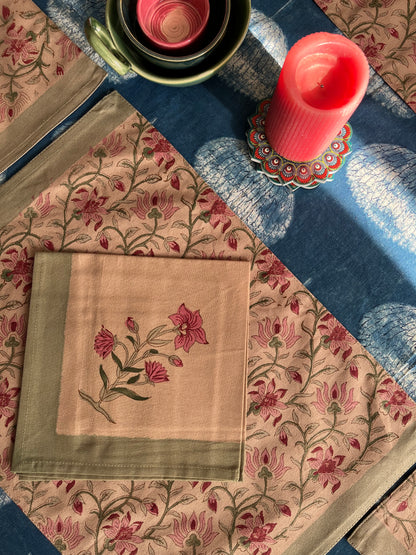 Vintage Charm HandBlock Dining Mat & Napkin Set of 6