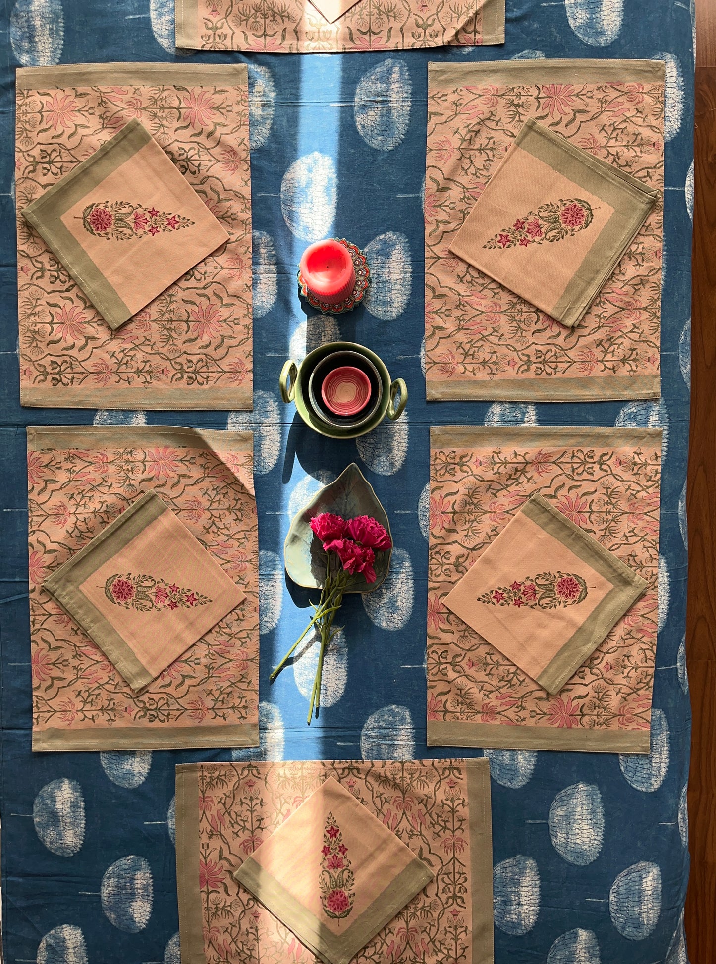 Vintage Charm HandBlock Dining Mat & Napkin Set of 6