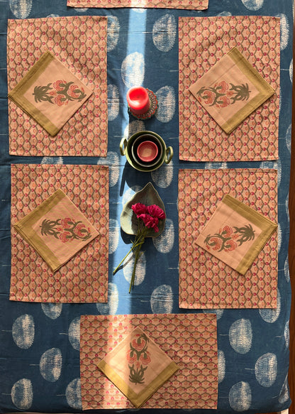 Vintage Charm HandBlock Dining Mat & Napkin Set of 6