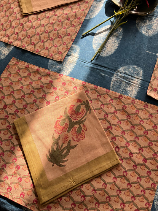 Vintage Charm HandBlock Dining Mat & Napkin Set of 6