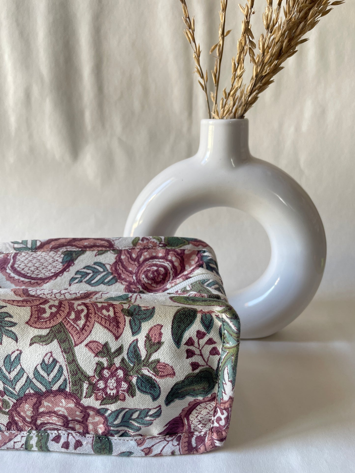 Multicolour Floral Cotton Canvas Box Pouch – Compact Storage with a Sharp Edgef