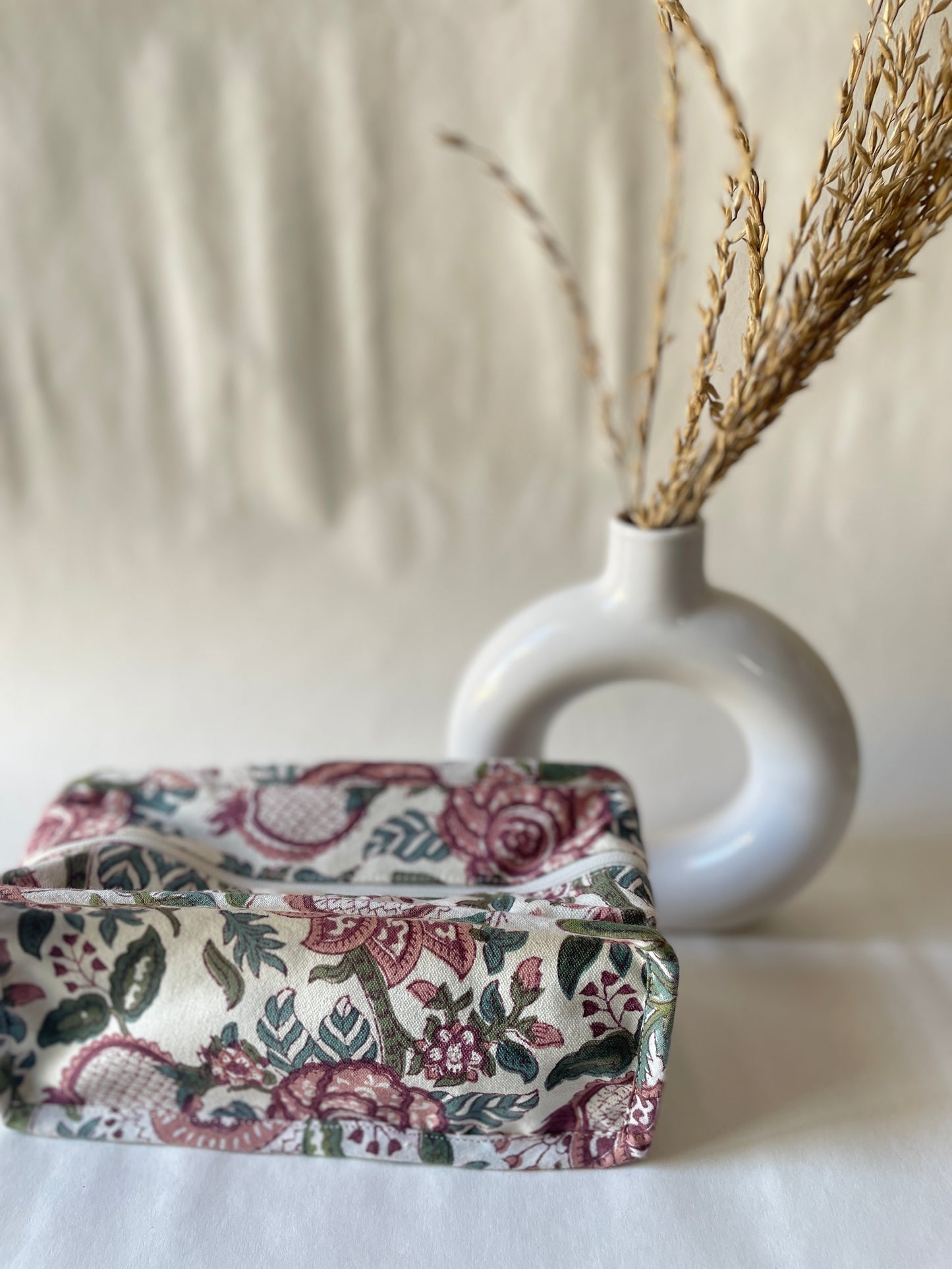 Multicolour Floral Cotton Canvas Box Pouch – Compact Storage with a Sharp Edgef