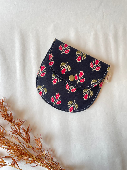 Midnight Bloom Money Pouch – Pocket-Sized Organizer for Everyday Essentials