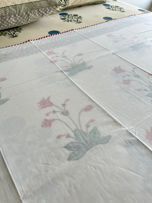 Pastel Floral Handblock 3D Mulmul Double Bed Dohar (90”*108”)