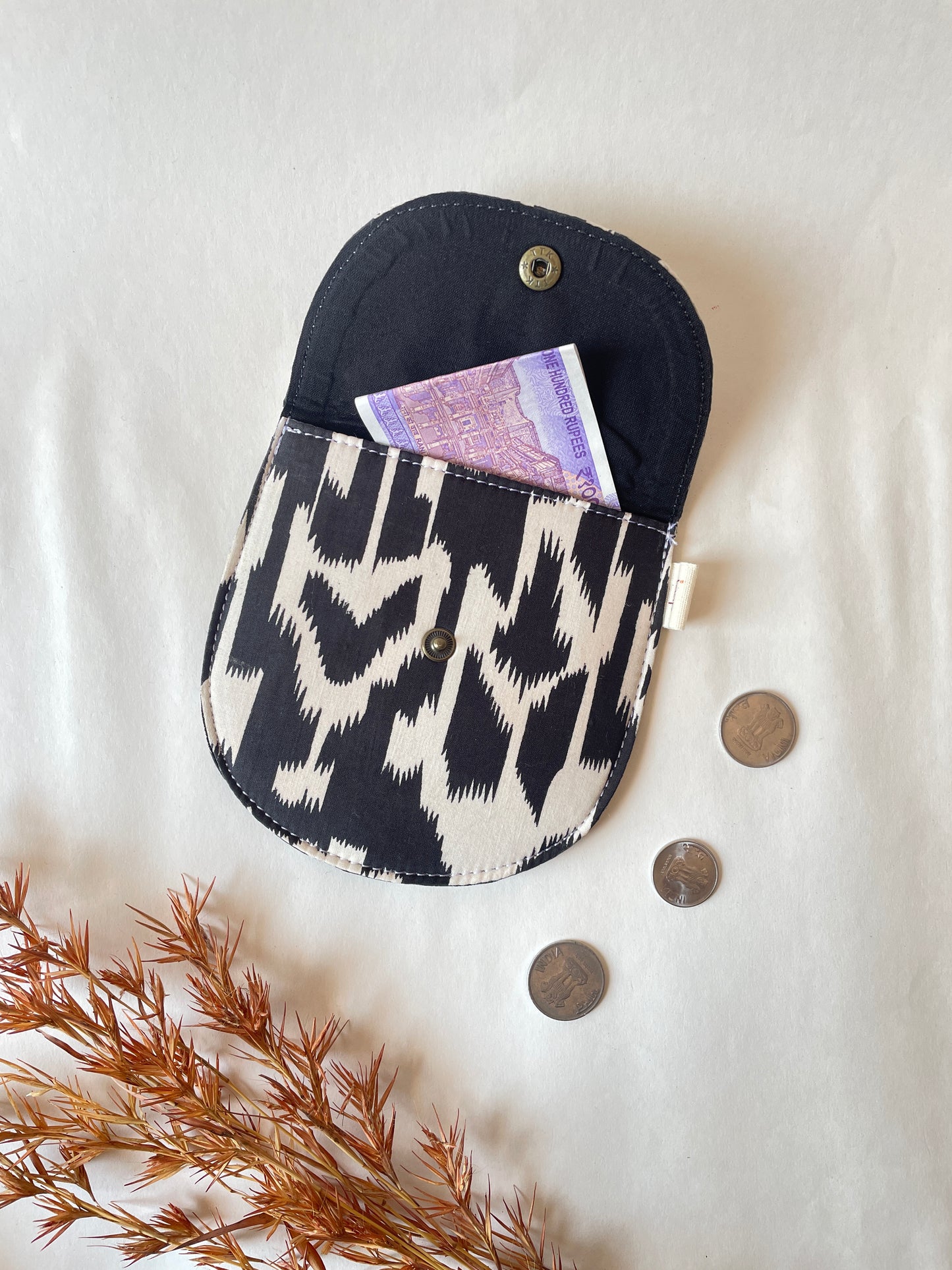 Midnight Ikat Money Pouch – Pocket-Sized Organizer for Everyday Essentials