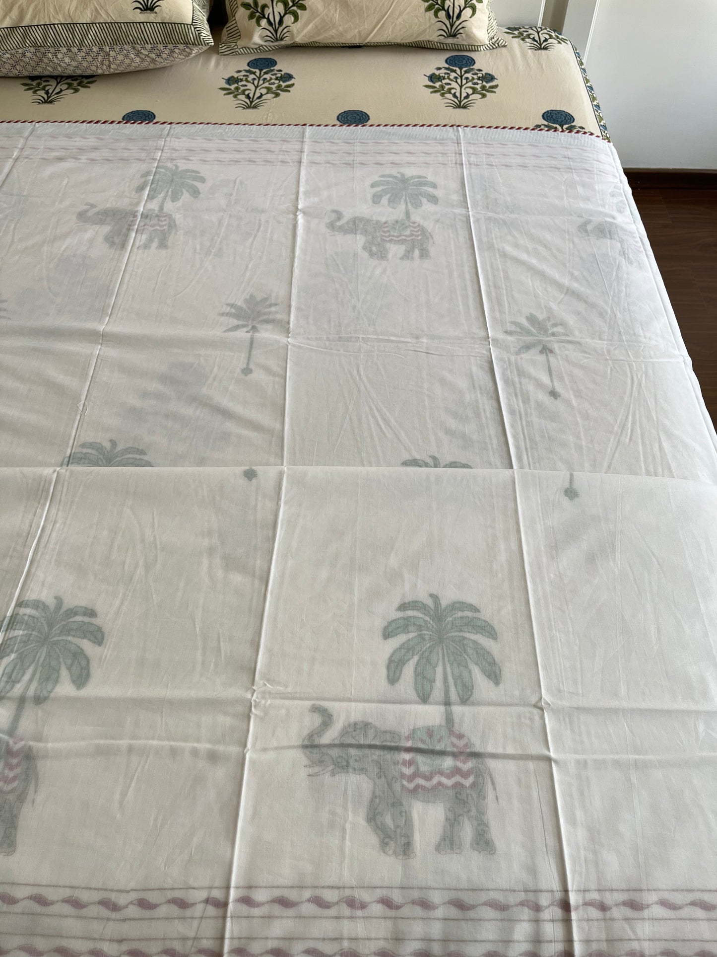 Palm & Elephant Dream Handblock 3D Mulmul Double Bed Dohar (90”*108”)